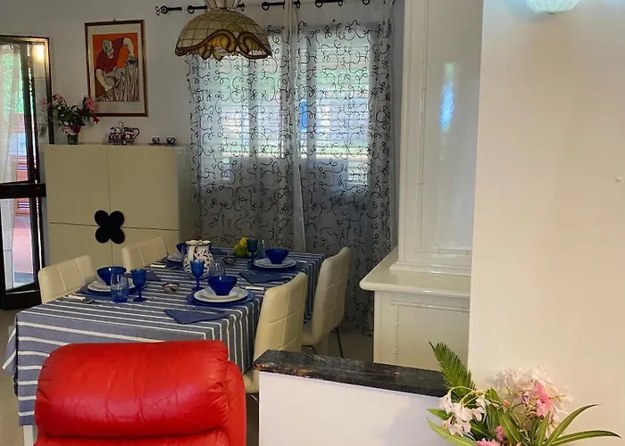 Azzurra Villa Cefalu